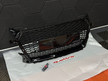 Griglia Anteriore RS look per Audi TT MK3 (15-22)