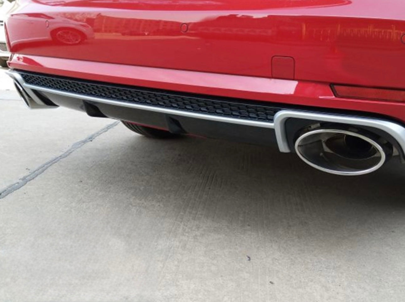 Diffusore Posteriore Stile RS per Audi A4 B9 Standard(16-18)