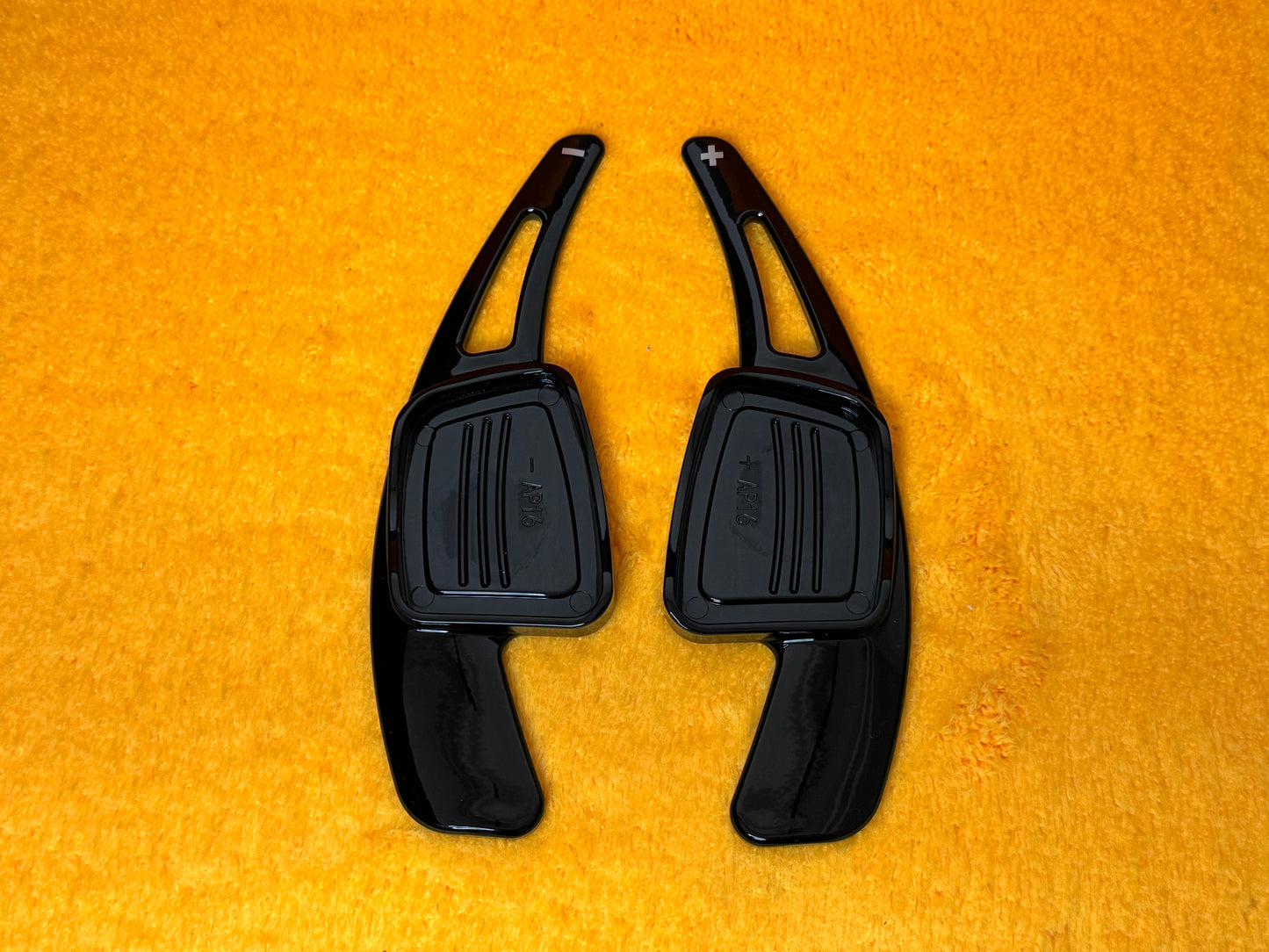 Paddle Volante Palette per Audi A3 A4 A5 TT Q3 Q5 (vari colori)