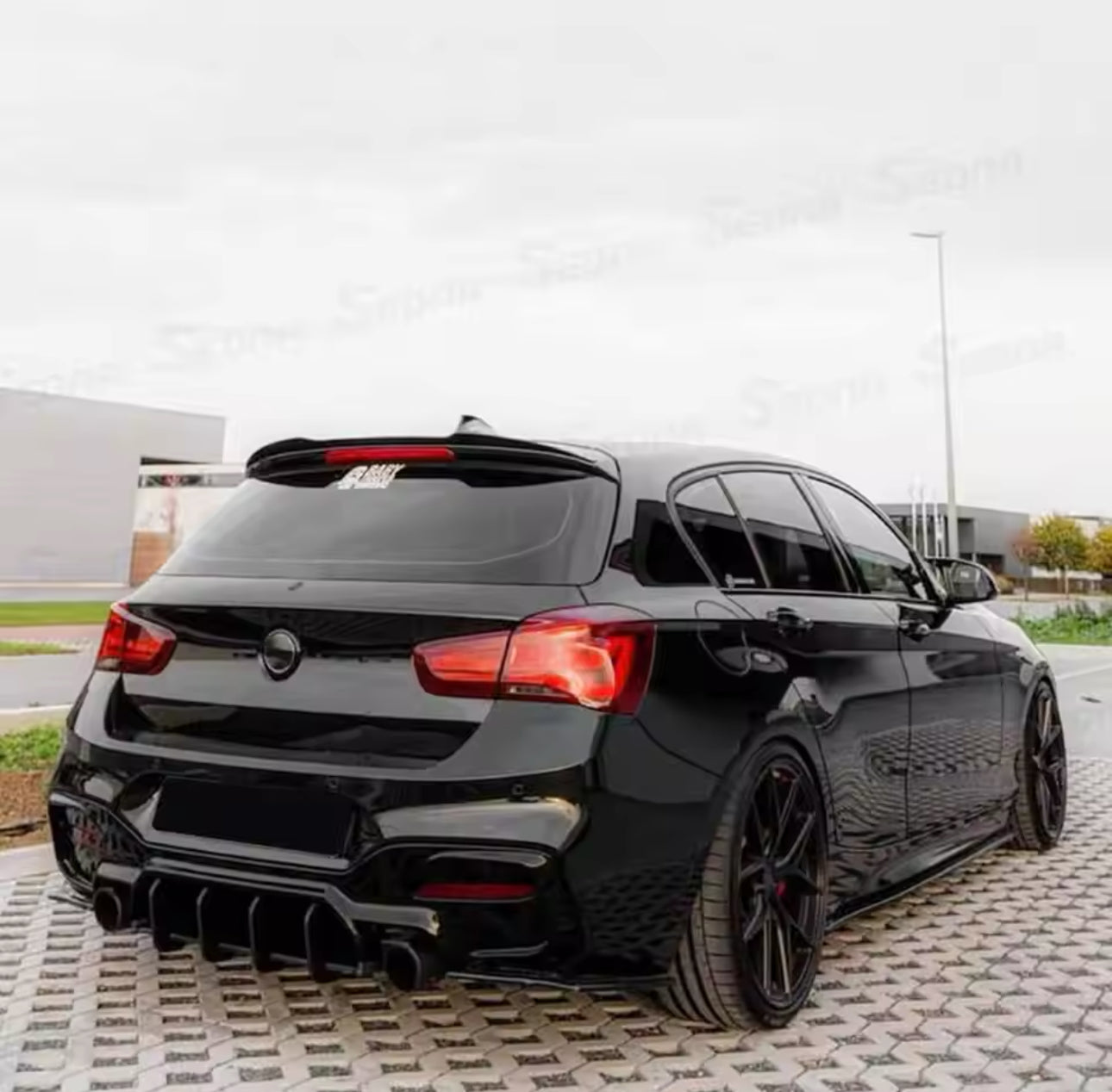 Splitter Diffusore Posteriore per Bmw Serie 1 F20 F21 (15-19)