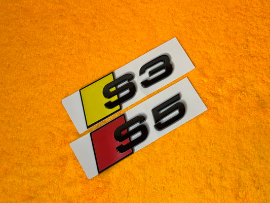 Badge Posteriore S per Modelli Audi (vari colori)