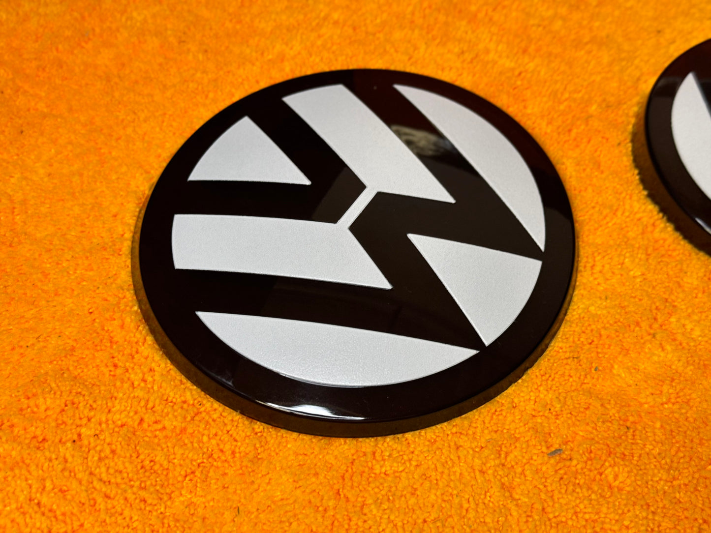 Coppia Cover Logo VW POLO MK6 (ACC)