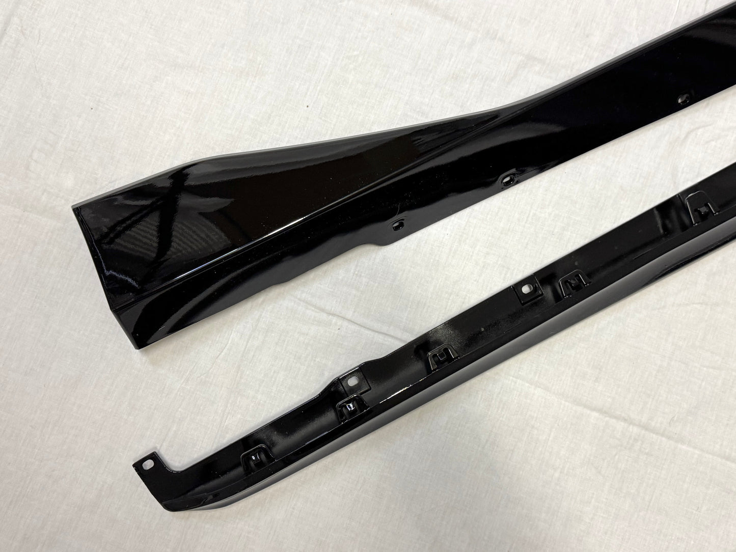 Minigonne Laterali Nero Lucido per Bmw 1 F40 (20-24)