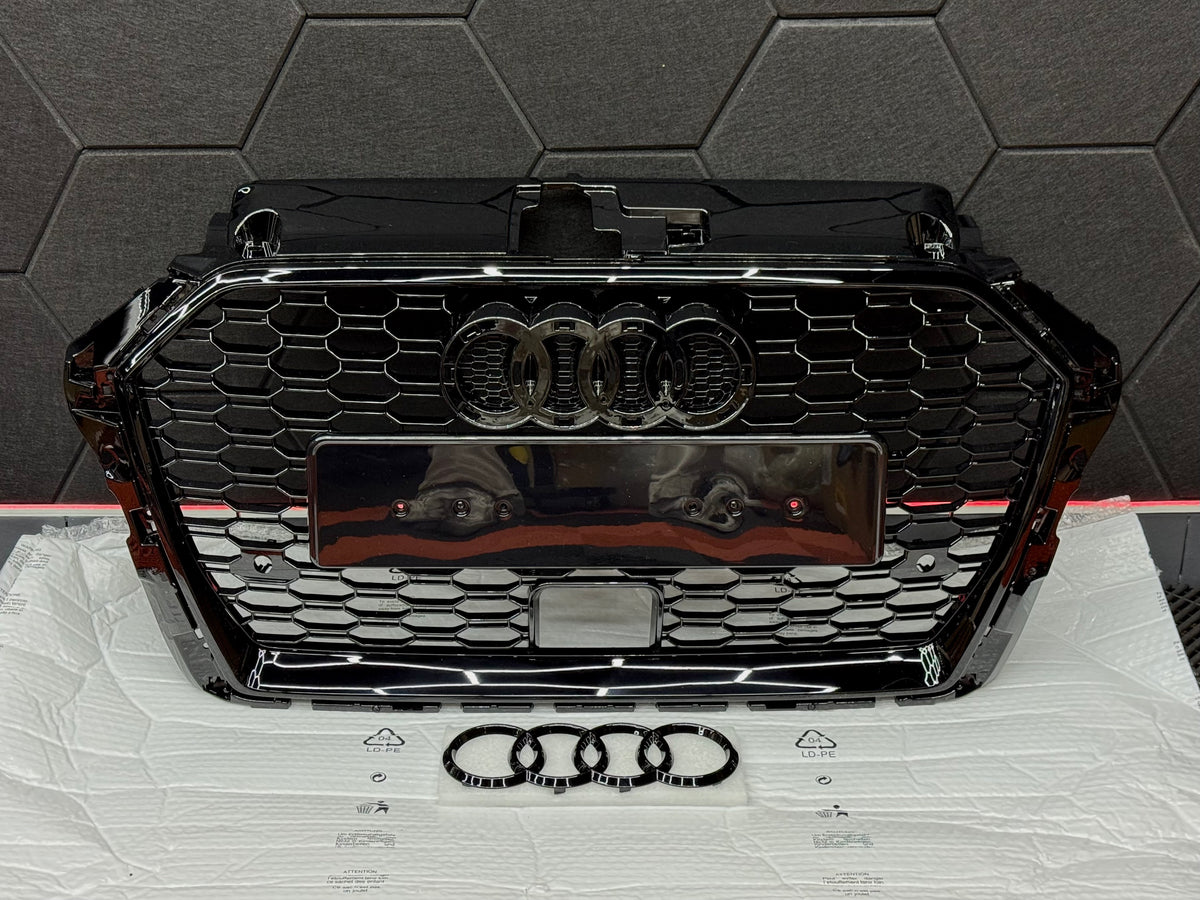Griglia Anteriore RS look per Audi A3 8V Radar (17-20)