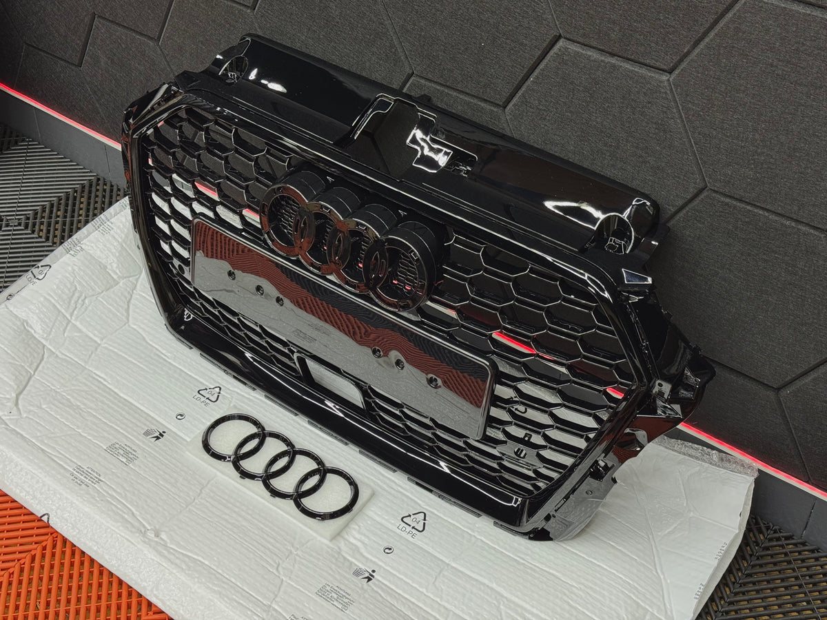 Griglia Anteriore RS look per Audi A3 8V Radar (17-20)