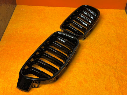 Griglia Anteriore BMW Serie 3 F30 F31 F35 Nero Lucido