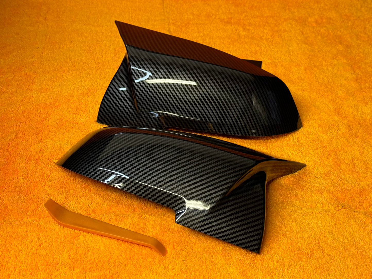 Coppia Calotte Specchio Retrovisore per BMW Serie 1 F40 Nero lucido/Carbon look