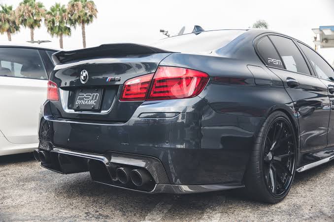 Spoiler Posteriore per BMW Serie 5 F10 F11 M5 (10-16)