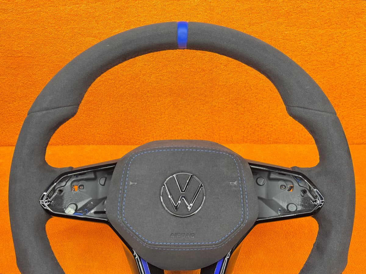 Volante sportivo personalizzato per Volkswagen Golf MK8 - 8.5 / Polo / T-roc / Tiguan (configuralo)
