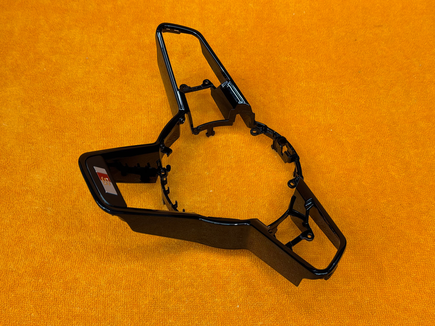 Cornice Volante Audi TT MK3 Nero Lucido/Carbon fiber