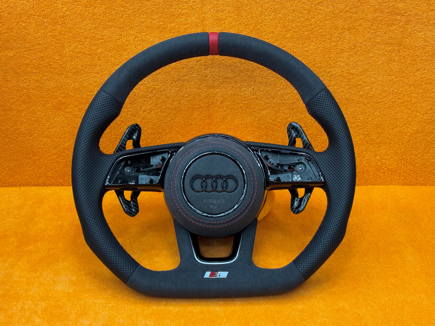 Volante Audi Personalizzato per AUDI A3 8V 8Y - A1 8X GB - A4 B9 - A5 F5