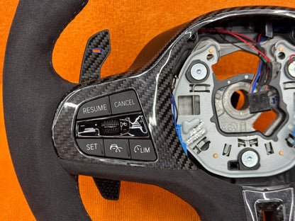 Volante Bmw Personalizzato con LED di cambiata per Bmw serie 1 F40 e serie G (configuralo)
