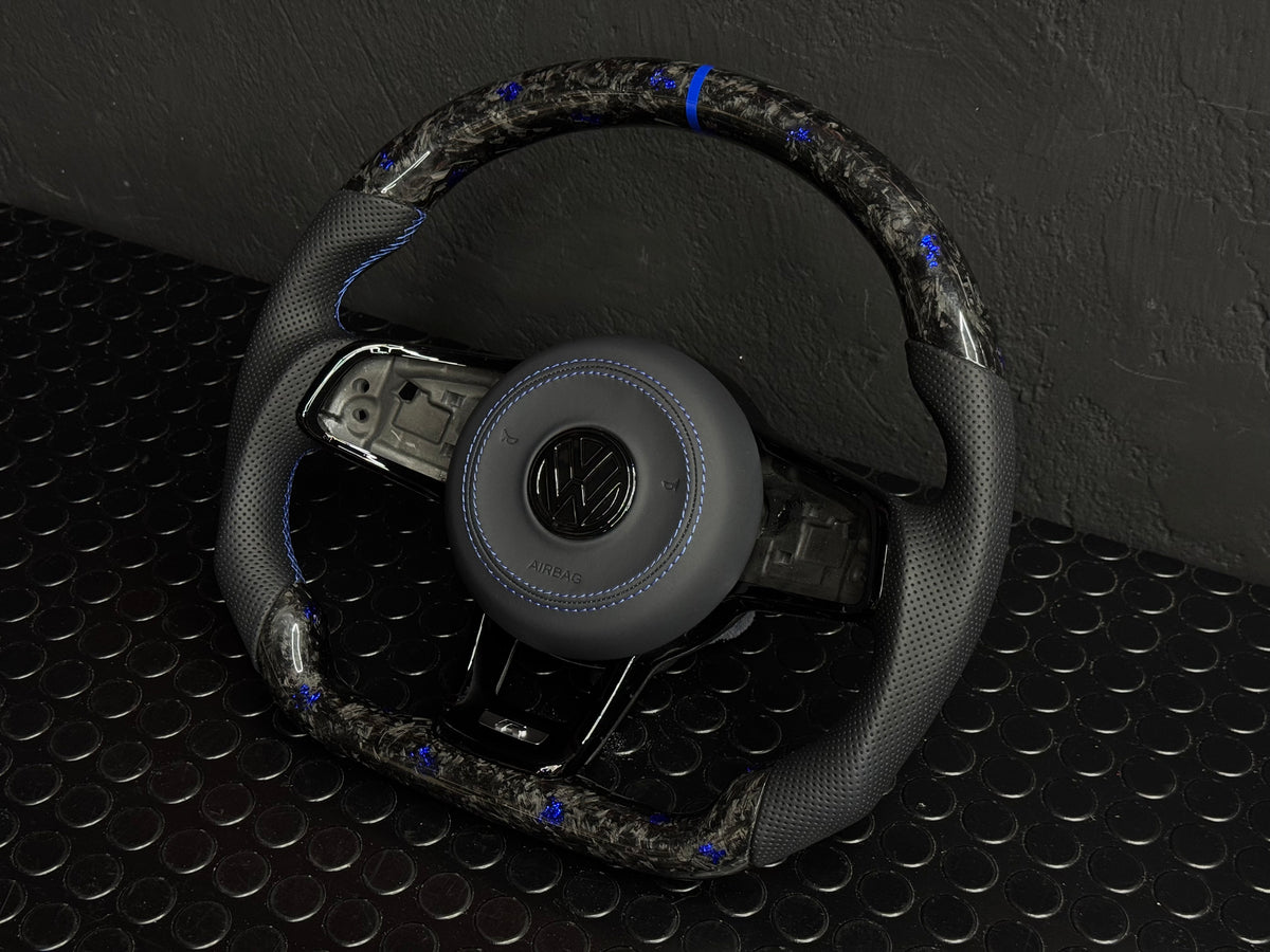 Volante Volkswagen Carbon Forged Personalizzato per Golf - Polo - Scirocco (configuralo)