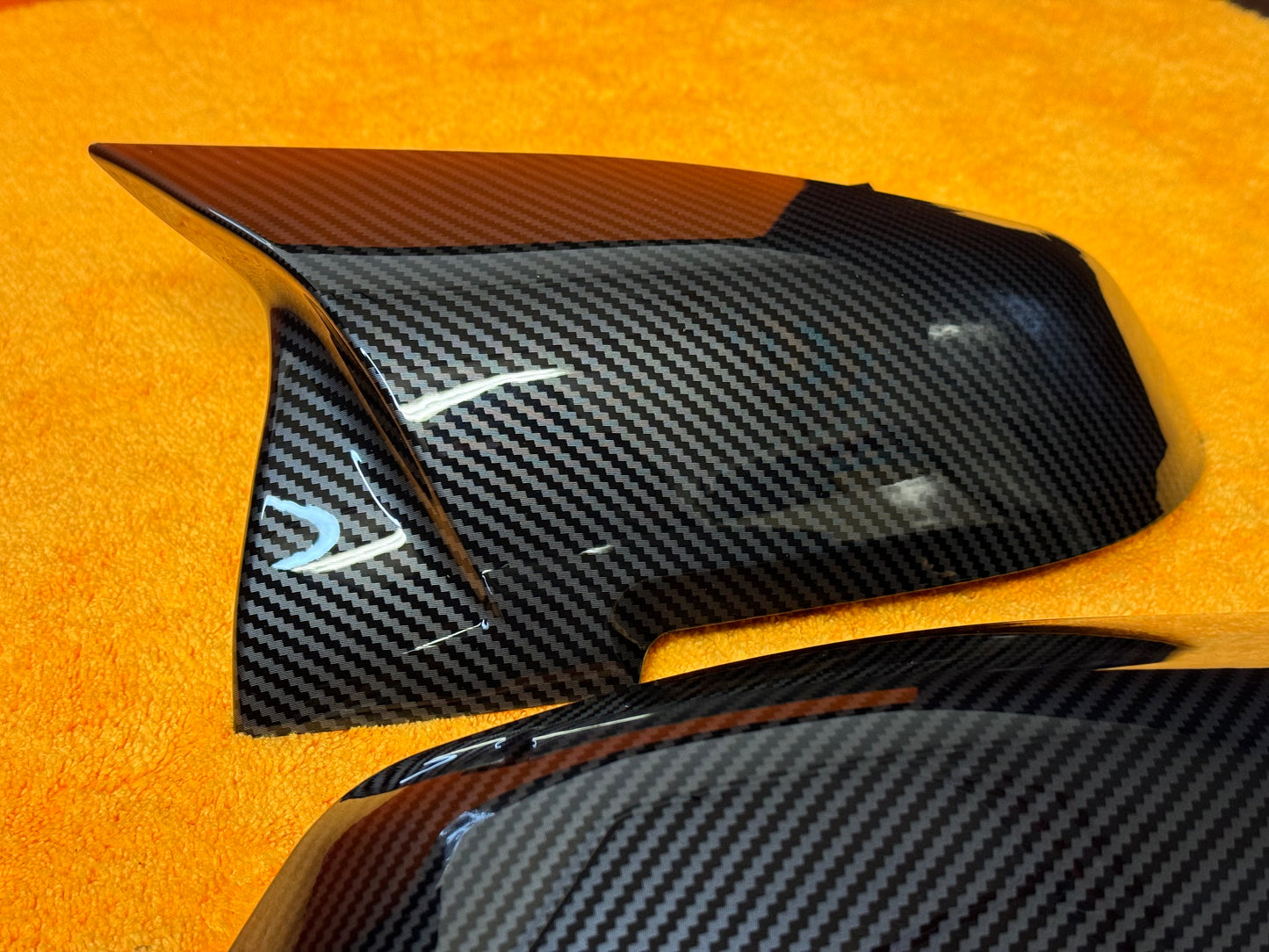 Coppia Calotte Specchio Retrovisore per BMW Serie 1 F40 Nero lucido/Carbon look