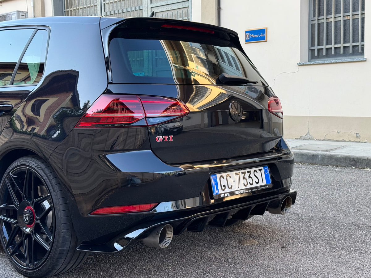 Diffusore Posteriore TCR Look Doppia uscita per Volkswagen Golf MK7.5 GTI (17-20)