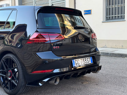 Diffusore Posteriore TCR Look Doppia uscita per Volkswagen Golf MK7.5 GTI (17-20)