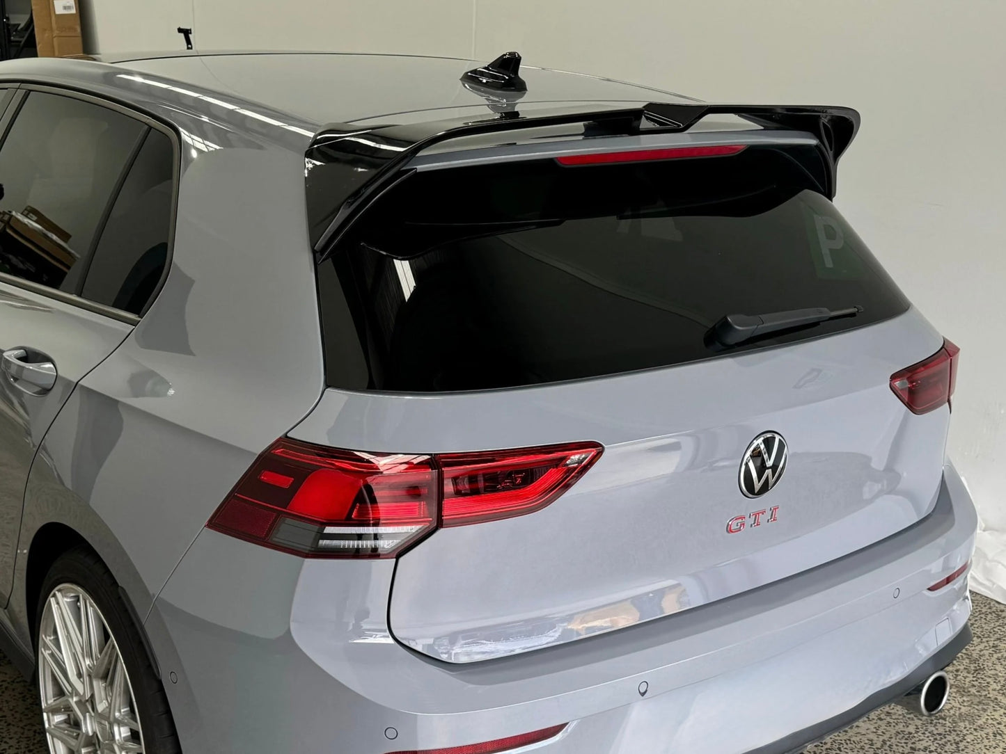 Spoiler Posteriore per VW Golf MK8 Nero lucido/Carbon Look