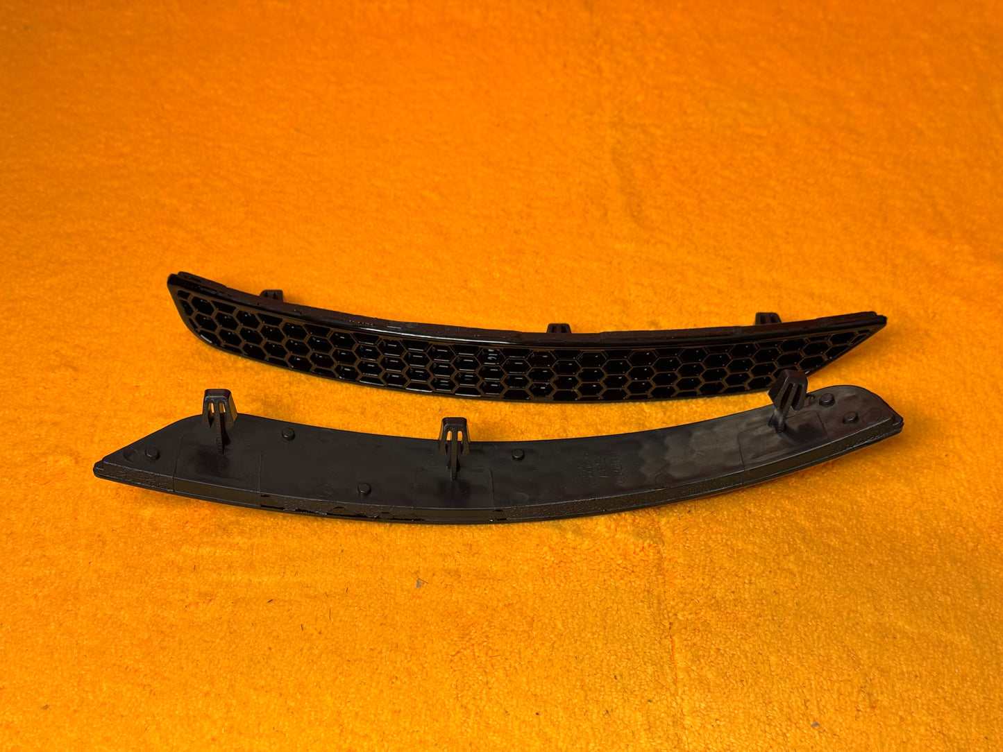 Riflettori Posteriori a Nido d'ape Nero Lucido per VW Golf MK6 GTI GTD R20