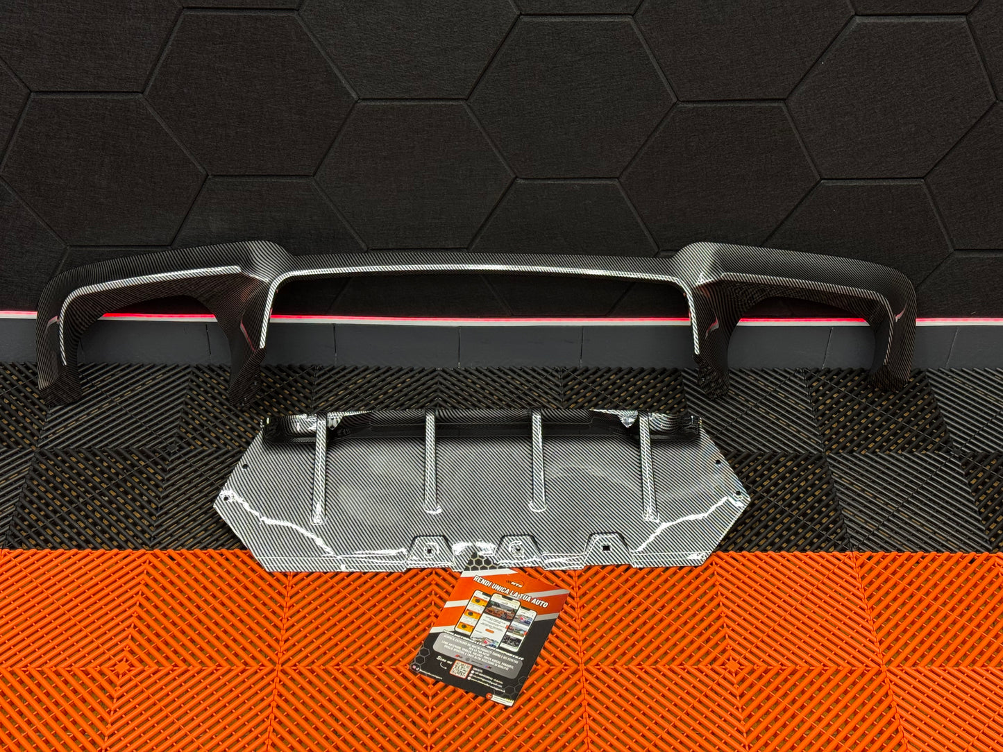 Diffusore Posteriore Stile M per Bmw Serie 5 F10 F11 F18 M5 Carbon look/Nero lucido (10-16)