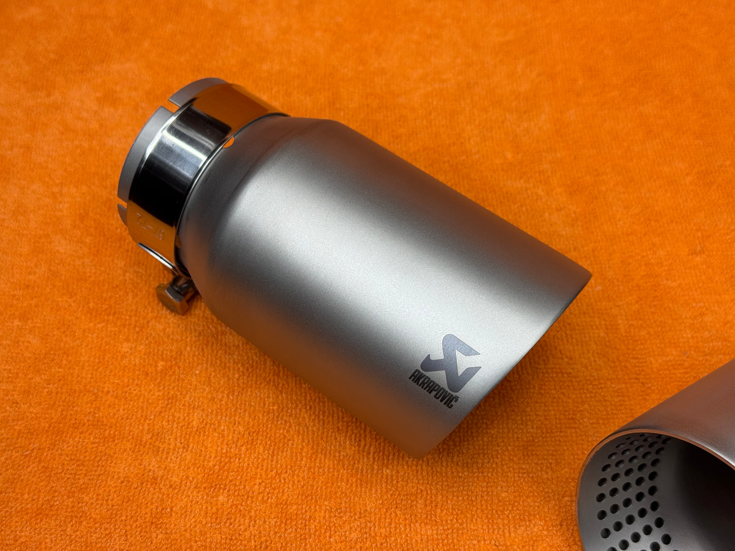 Terminale Singolo Scarico Auto Universale AK