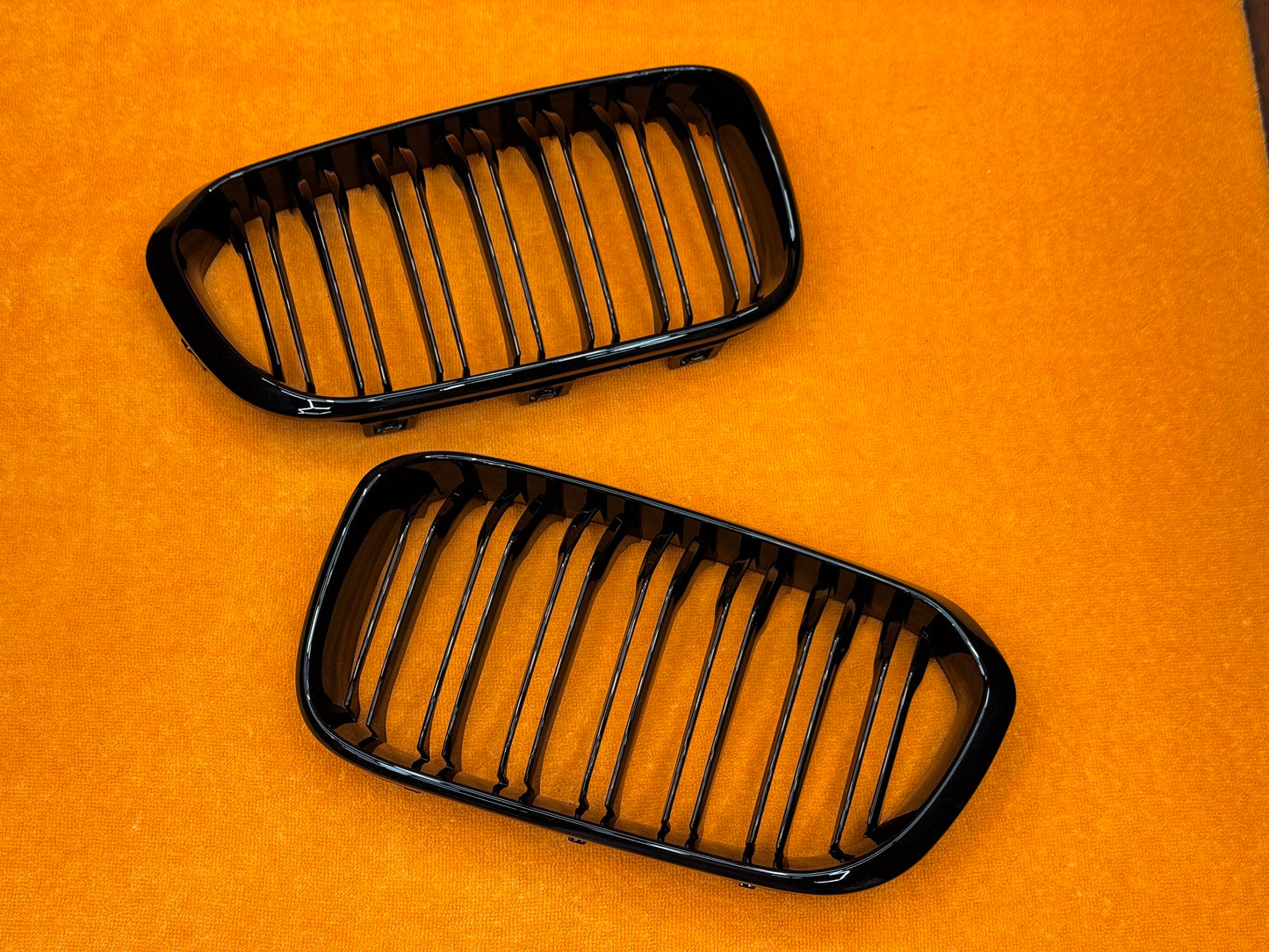 Griglia Anteriore BMW Serie 1 F20 F21 Nero Lucido 2011-2014