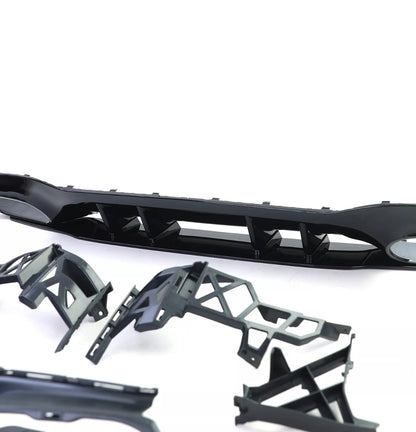 Diffusore Posteriore Stile A35 AMG per Mercedes Classe A W177 (nero lucido)