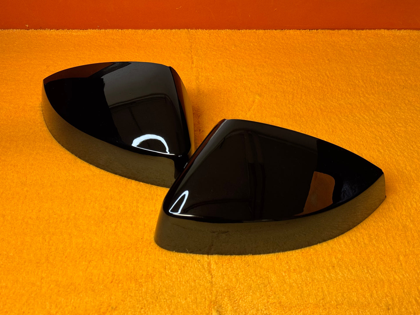Coppia Calotte Specchio Retrovisore per Audi A3 8V Nero Lucido/Carbon look