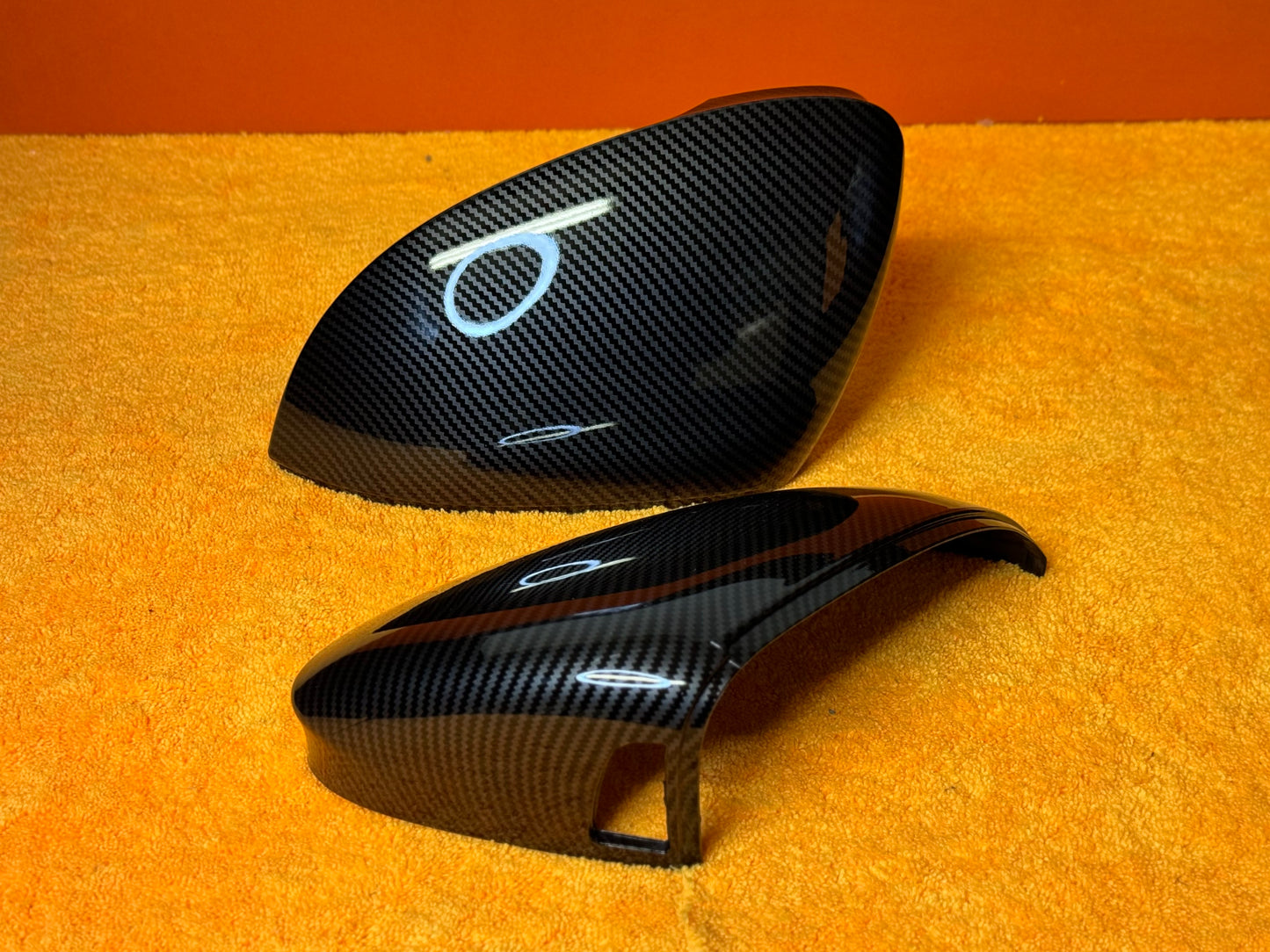 Coppia Calotte Specchio Retrovisore per VW Golf MK8 Nero lucido/Carbon look