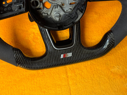 Volante Audi Personalizzato per AUDI A3 8V/8Y - A4 B9 - A5 F5