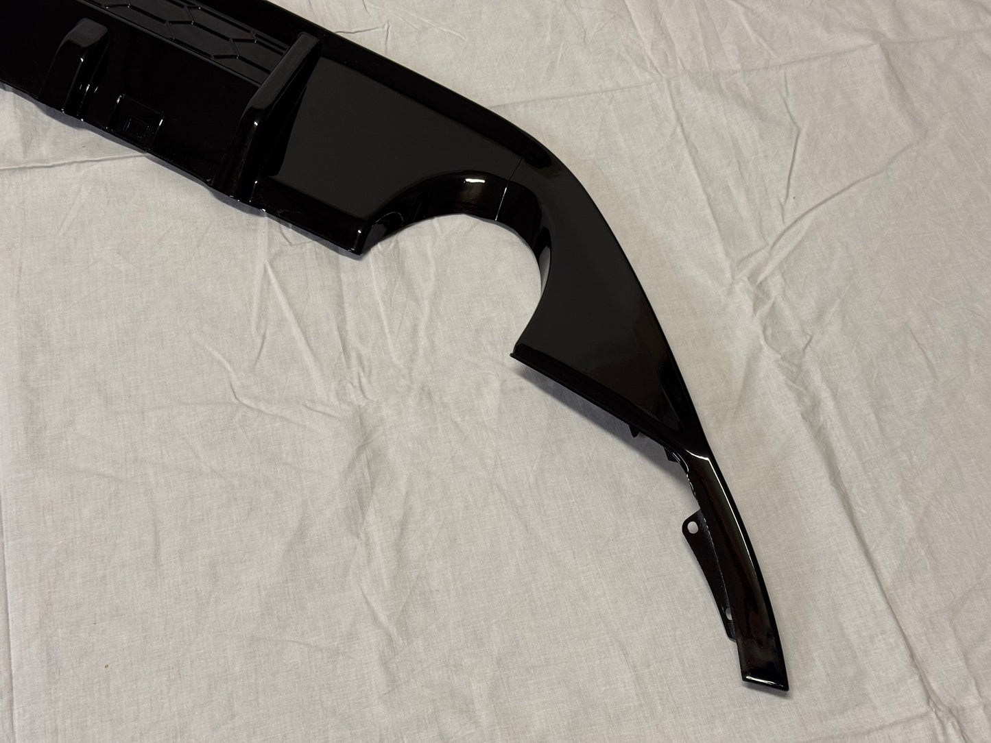 Diffusore Posteriore GTI Look Doppia uscita per VW Golf MK7 Nero lucido(13-16)
