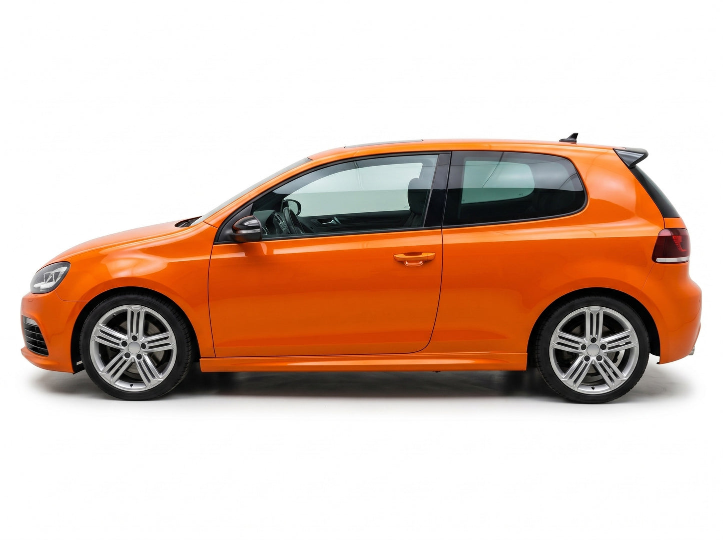 Minigonne laterali R LOOK per Volkswagen Golf MK6 (2008-2013)