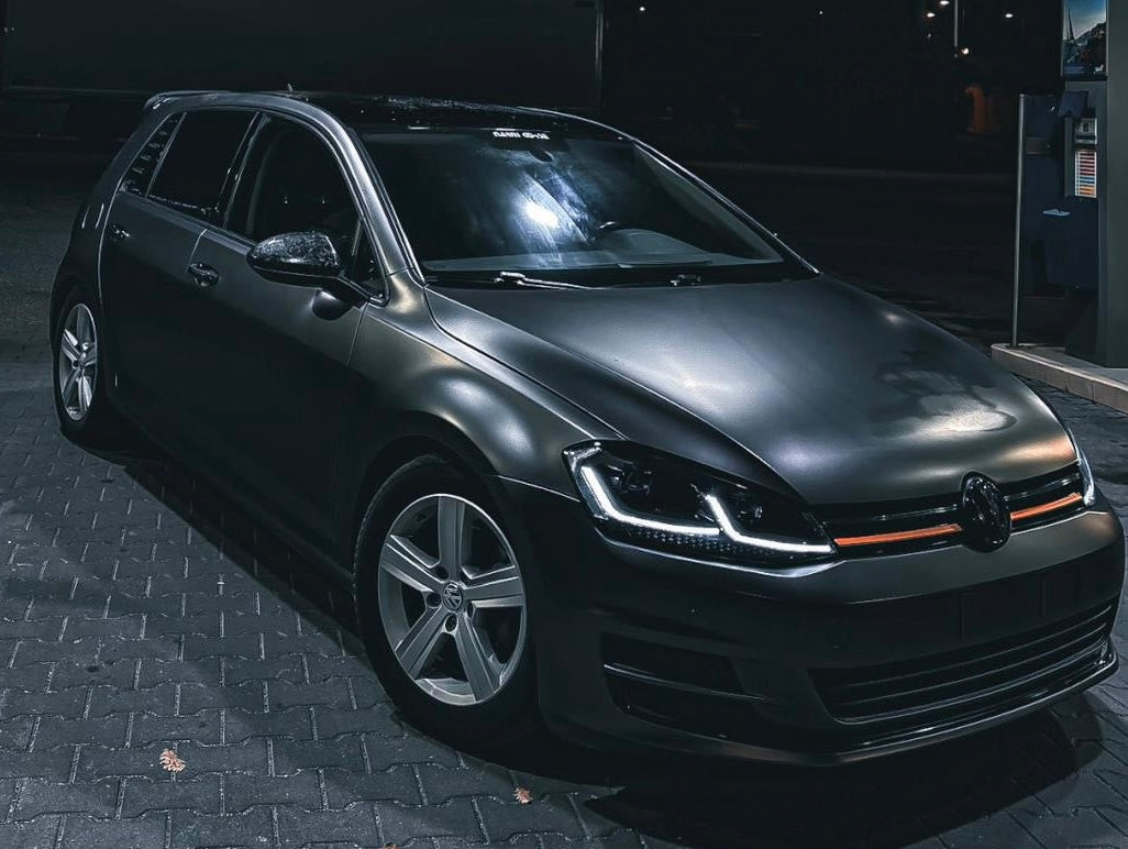 Coppia Fanali Anteriori Dinamici Full Led Fumè per VW Golf MK7 MK7.5