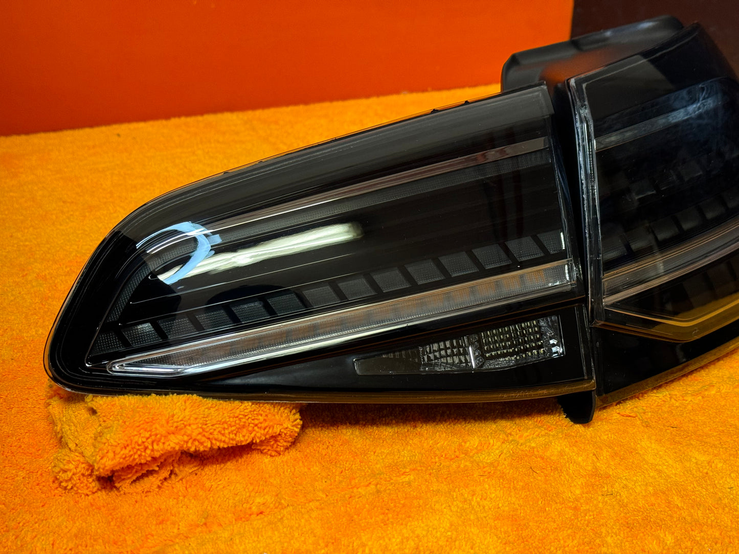 Coppia Fanali Posteriori Dinamici Full Led Fumè per Golf 7 e 7.5