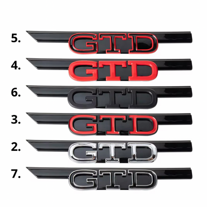 Badge Anteriore Scritta GTD GTI per VW Golf MK8 (Vari colori)