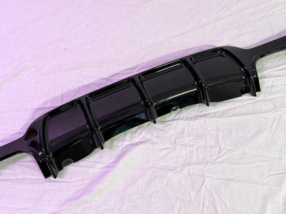 Diffusore Posteriore Stile M per Bmw Serie 4 F32 F33 F36 Carbon look/Nero lucido (13-20)