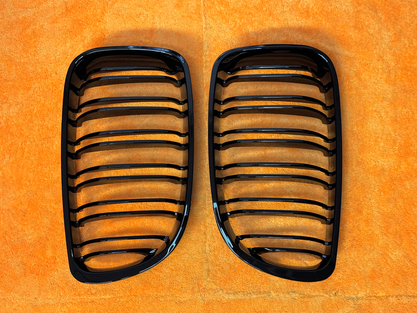 Griglia Anteriore BMW Serie 1 E81 E82 E87 E88 Nero Lucido 2007-2011
