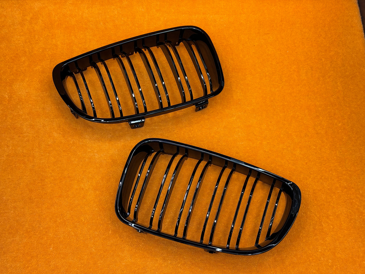 Griglia Anteriore BMW Serie 1 E81 E82 E87 E88 Nero Lucido 2007-2011