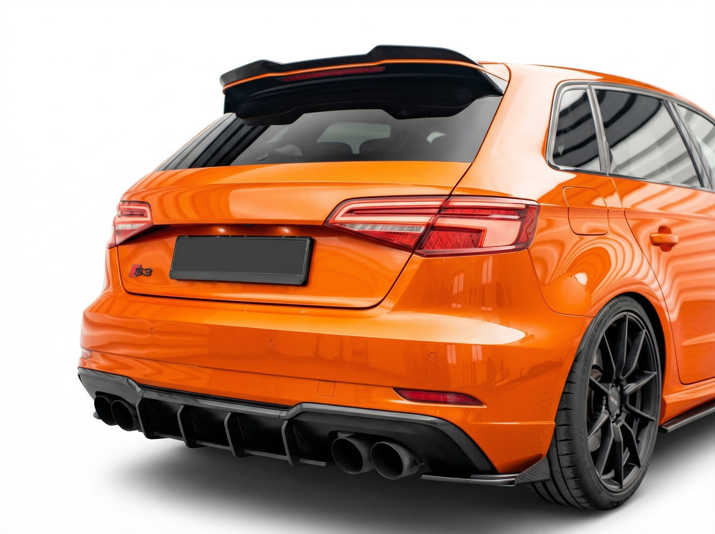 Spoiler Posteriore nero lucido per AUDI A3 S3 RS3 8V (13-20)