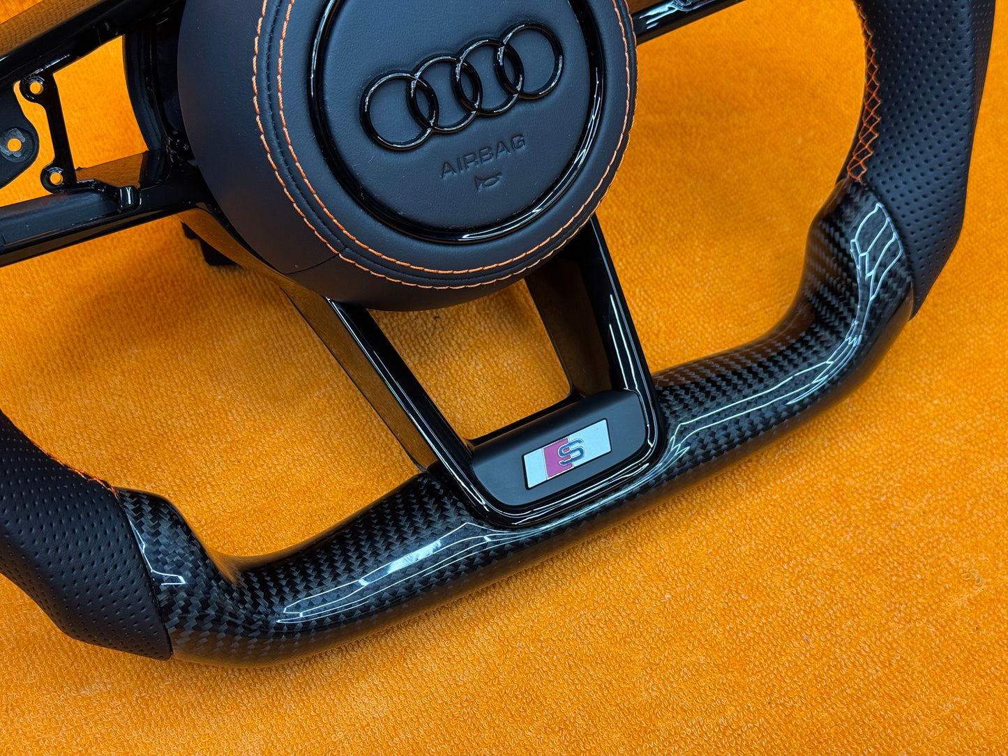 Volante Audi Personalizzato per AUDI TT MK3