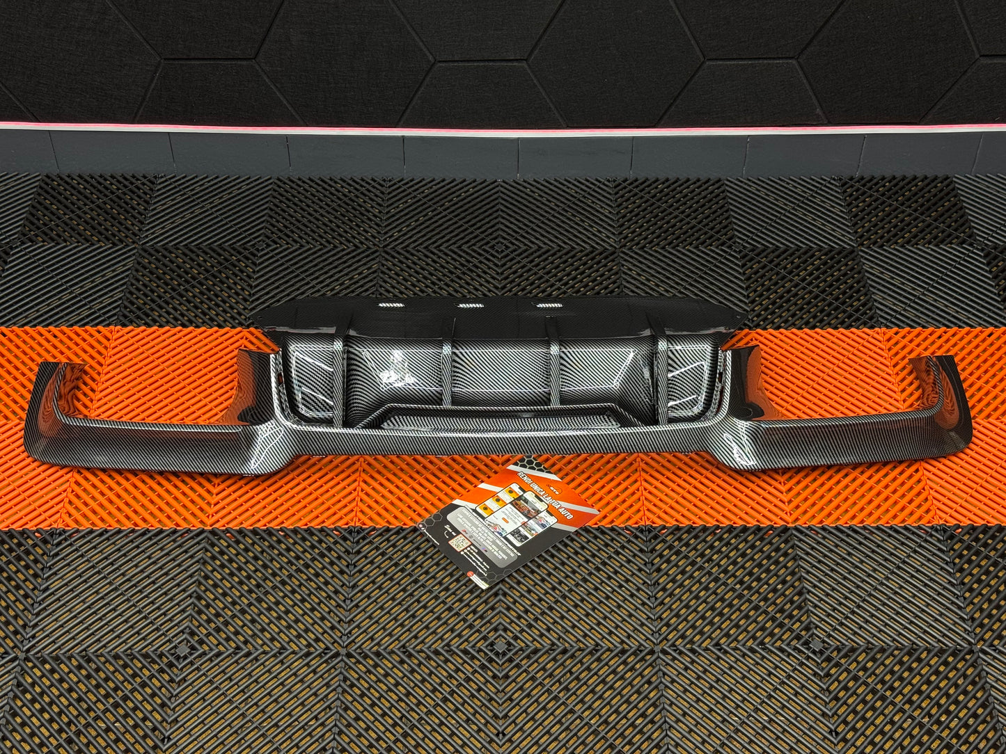 Diffusore Posteriore Stile M per Bmw Serie 5 F10 F11 F18 M5 Carbon look/Nero lucido (10-16)