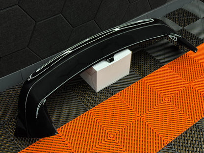 Spoiler Clubsport Posteriore per VW Golf MK8 Nero lucido