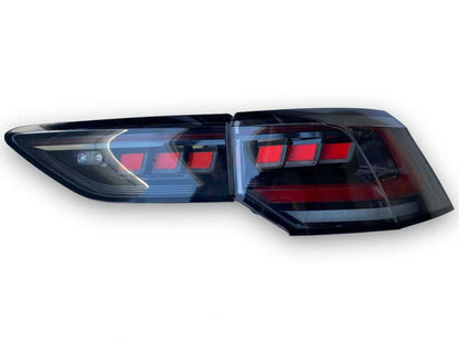 Coppia Fanali Posteriori Dinamici IQ light Fumè Restyling per Golf MK8 MK8.5
