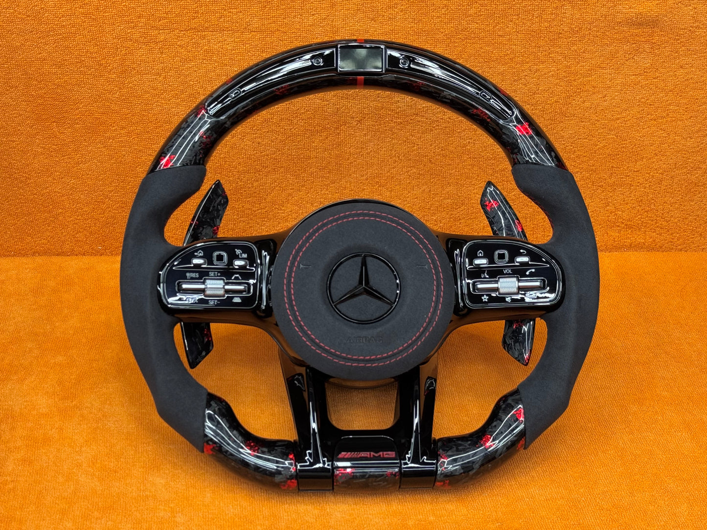 Volante personalizzato con LED di cambiata per Mercedes classe A w177 - CLA C118 - C W205  (configuralo)