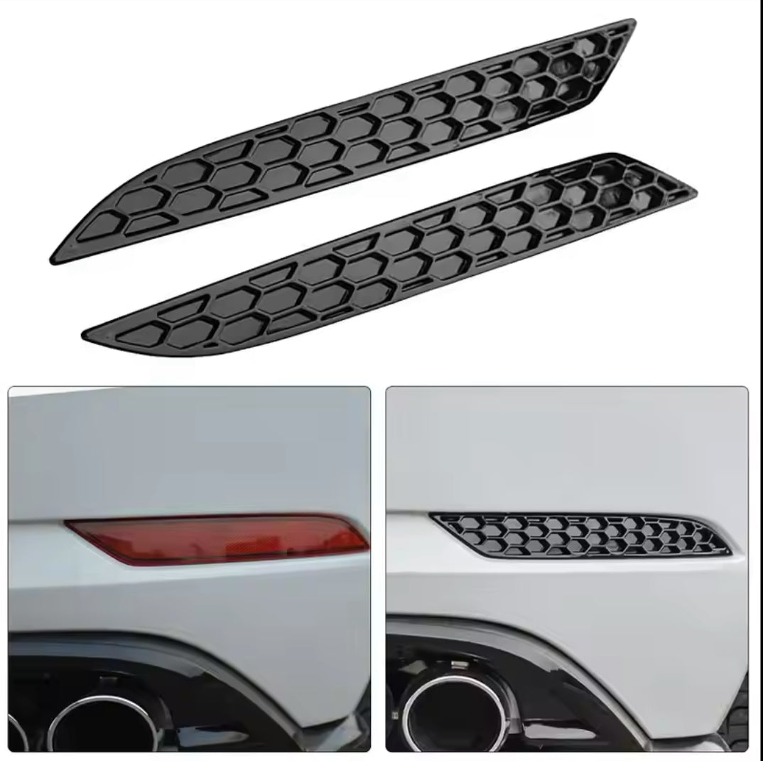 Riflettori Posteriori a Nido d'ape Nero Lucido per VW Golf 7.5