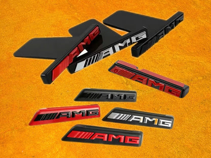 Badge Anteriore Scritta AMG per Griglia Mercedes(Vari colori)