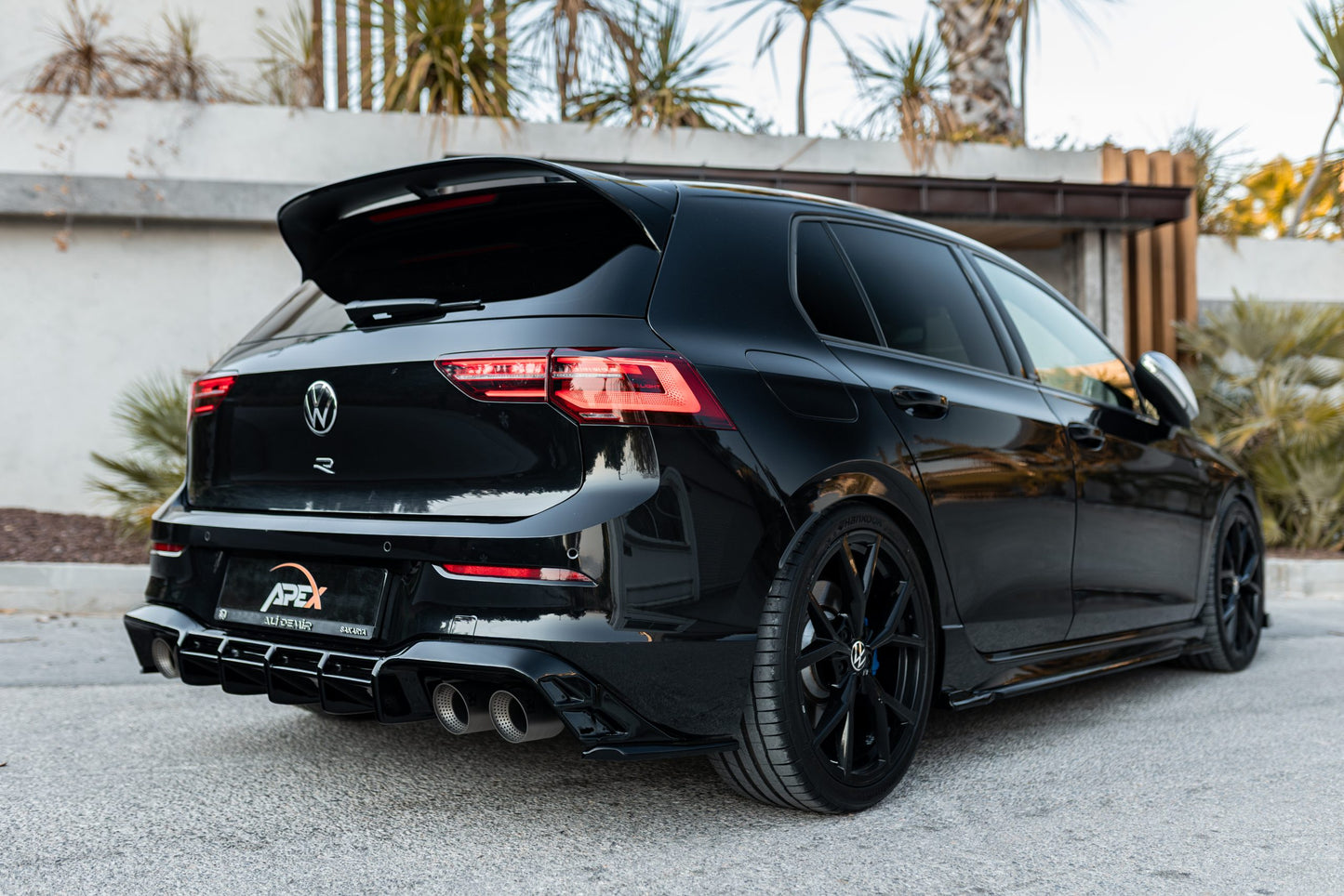 APEX - Minigonne laterali per VW Golf MK8 R (2020–2024)
